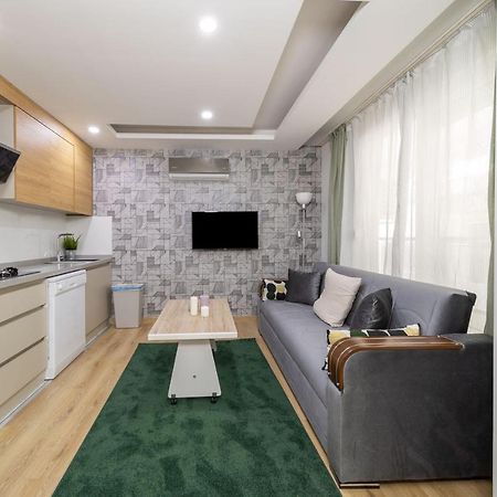 Modern And Cozy Apartment With Central Location And Balcony In Muratpasa, 안탈리아 외부 사진
