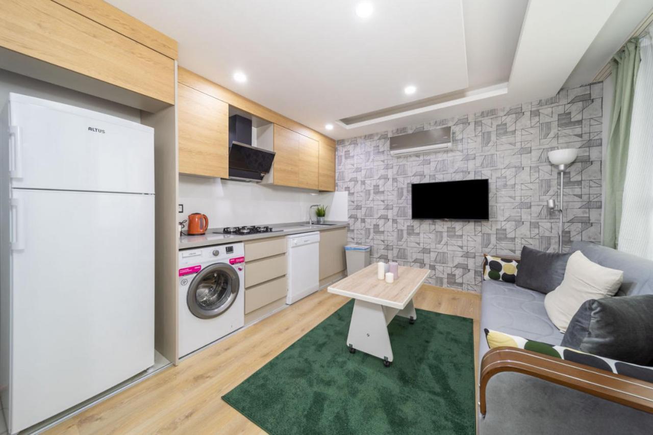 Modern And Cozy Apartment With Central Location And Balcony In Muratpasa, 안탈리아 외부 사진